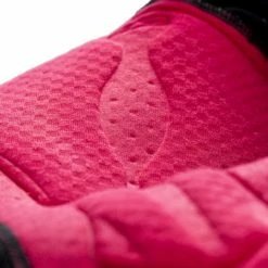 Evoc Crash Pants Pad Black -Endura Verkaufsladen 4250450724094 crash pants pad s black d6