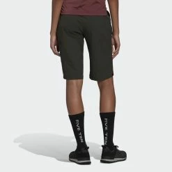 FIVETEN W 5.10 BOTB Sh Legend Earth -Endura Verkaufsladen h46057 4 apparel on model back view grey